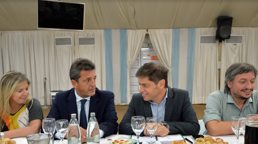 Kicillof recibió en La Plata a legisladores nacionales