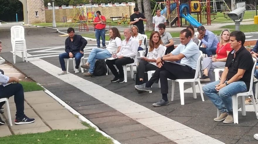 Se impulsa el transporte gratuito en la ciudad de La Plata para trabajadores afectados a la pandemia