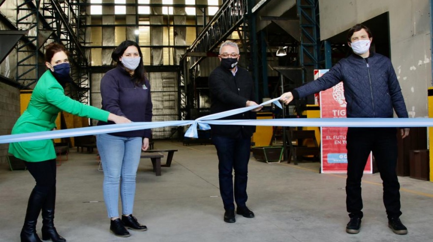 Costa y Ruiz Malec participaron de la inauguración del Polo Productivo Cooperativo de Creando Conciencia