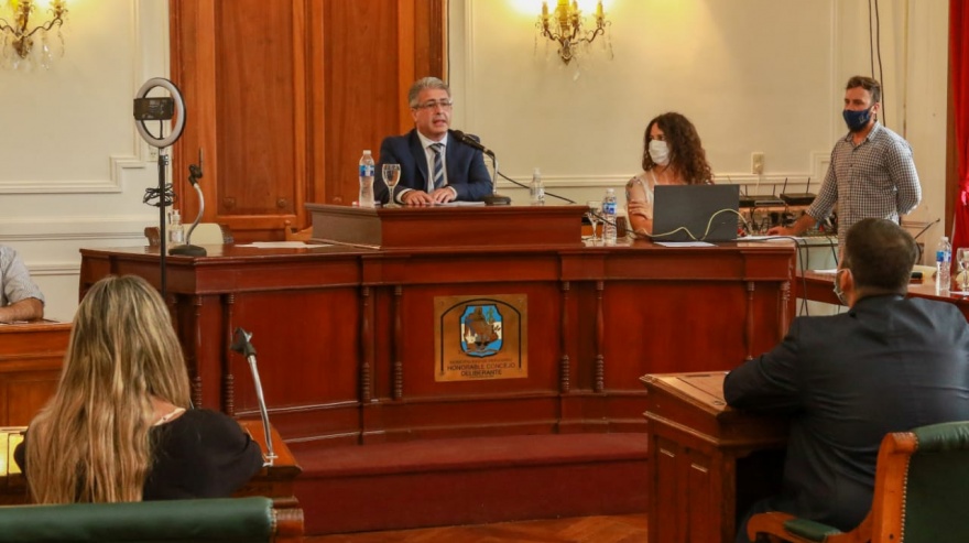 El intendente Martínez inauguró el período de Sesiones Ordinarias 2021 del HCD