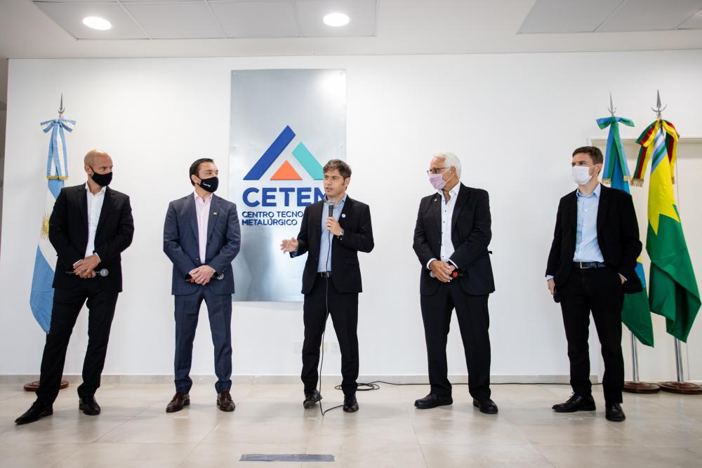 Kicillof y Costa recorrieron el Centro Tecnológico Metalúrgico de Florencio Varela