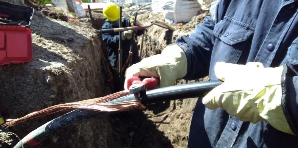 Edelap puso en servicio nueva red troncal que beneficia a miles de vecinos de la zona de 19 a 25 y de 60 a 72