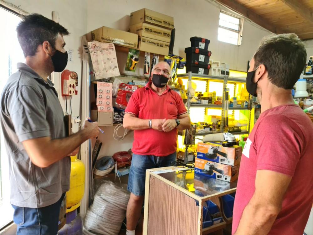 Juan Fiorini: “La crisis económica golpea muy fuerte a los comercios pequeños“