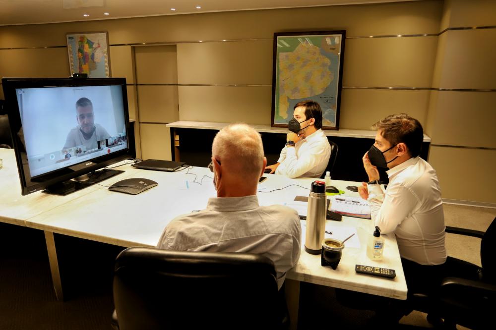 Kicillof se reunió con intendentes del Área Metropolitana de Buenos Aires