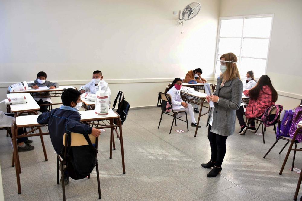 La Provincia podría habilitar el regreso de las clases presenciales a partir del lunes