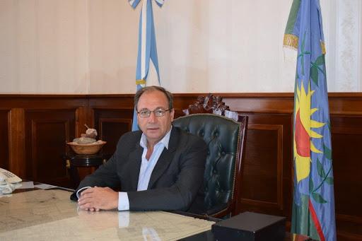 Capra confirmó que vuelven las clases presenciales