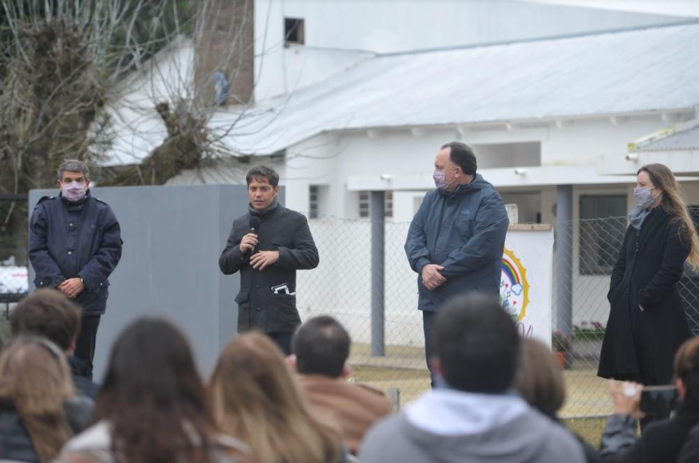 Kicillof inauguró un jardín de infantes en General Las Heras