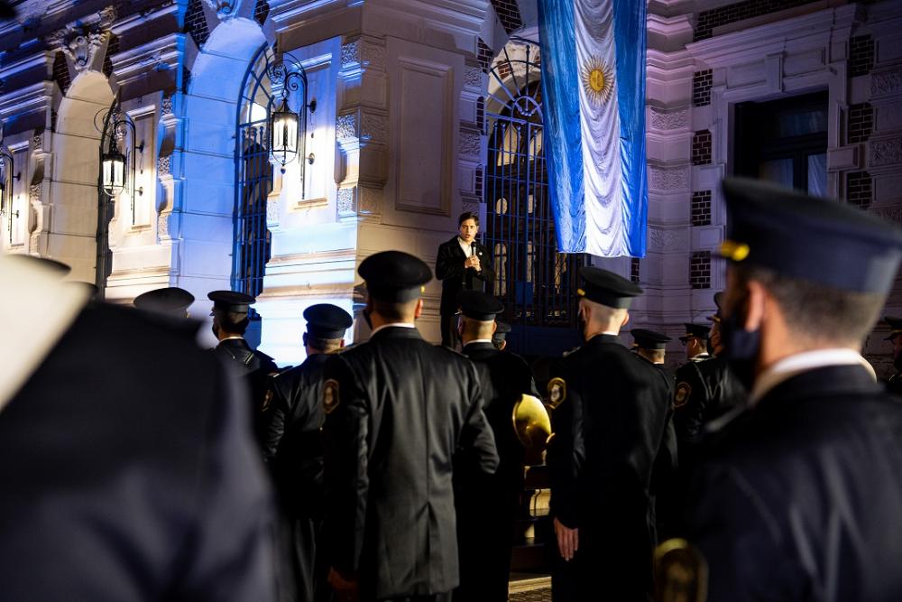 Kicillof encabezó el acto por el 205° aniversario de la Declaración de la Independencia