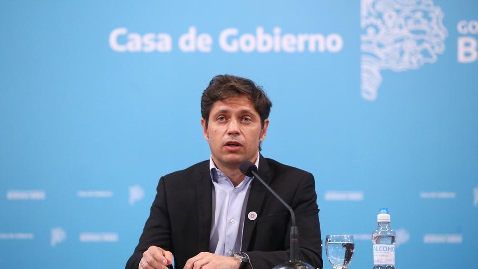 Kicillof anunció vacunación libre contra el coronavirus a los mayores de 45 años