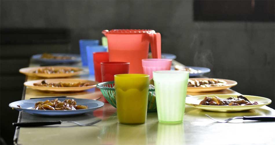 Las escuelas bonaerenses incorporan desayuno o merienda para estudiantes que reciben el Servicio Alimentario Escolar