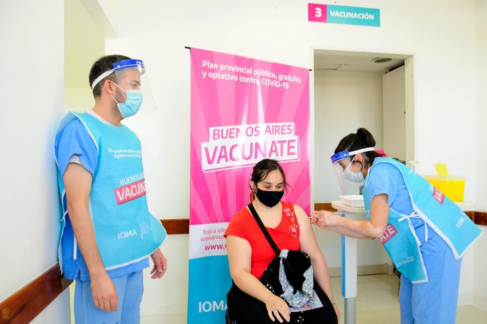 La Provincia enviará 400 mil turnos para completar esquemas de manera combinada