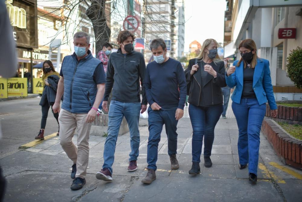 Manes se mostró en el conurbano con Lousteau, Stolbizer, Monzó y Tavella