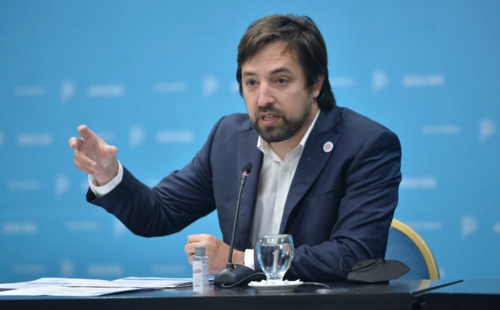 Kreplak anunció que comenzará la vacunación "casa por casa"