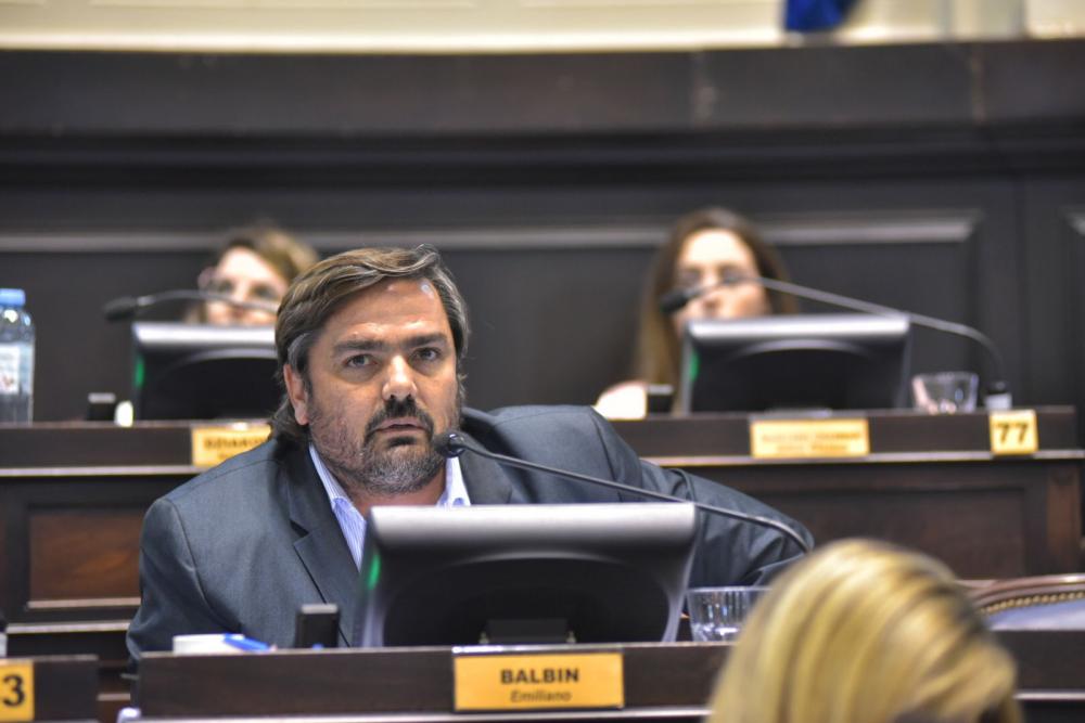 Balbín reivindicó el rol que tuvo la UCR en defensa de la democracia