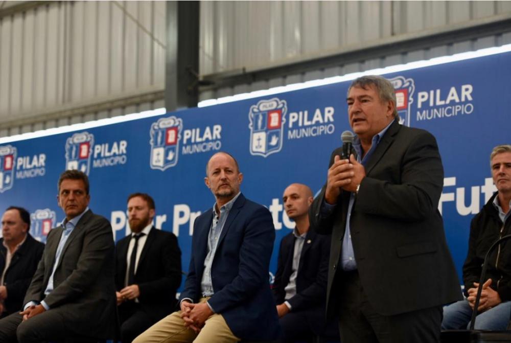 Junto a Massa, Insaurralde y Achával, D