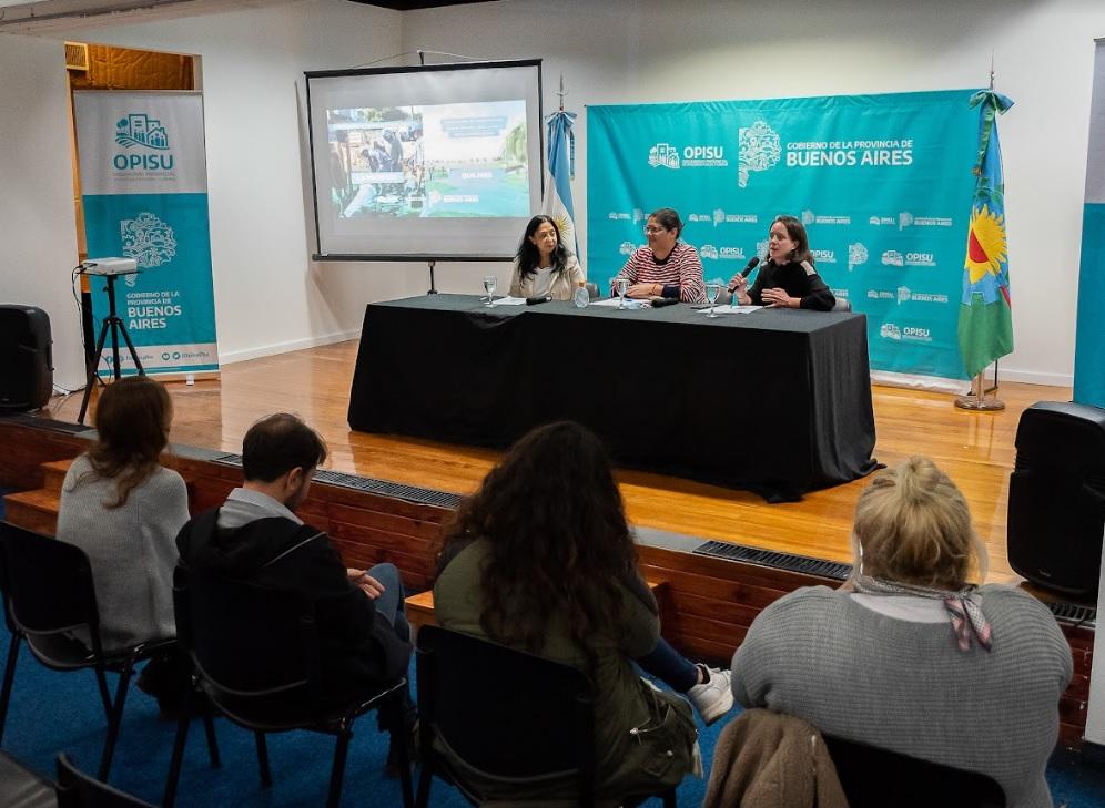 OPISU: La Provincia firmó contratos para el inicio de obras en La Matanza y Quilmes