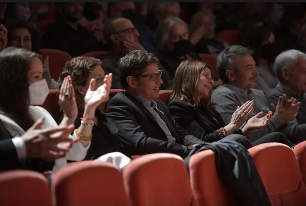 Kicillof encabezó las celebraciones por el 212° aniversario de la Revolución de Mayo