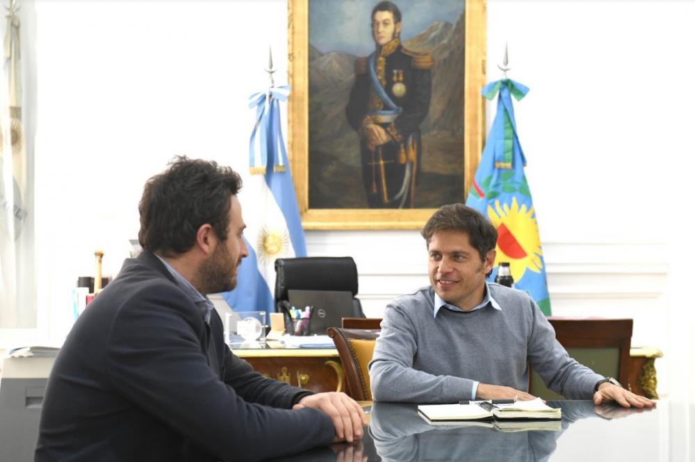 Kicillof recibió al intendente de 25 de Mayo