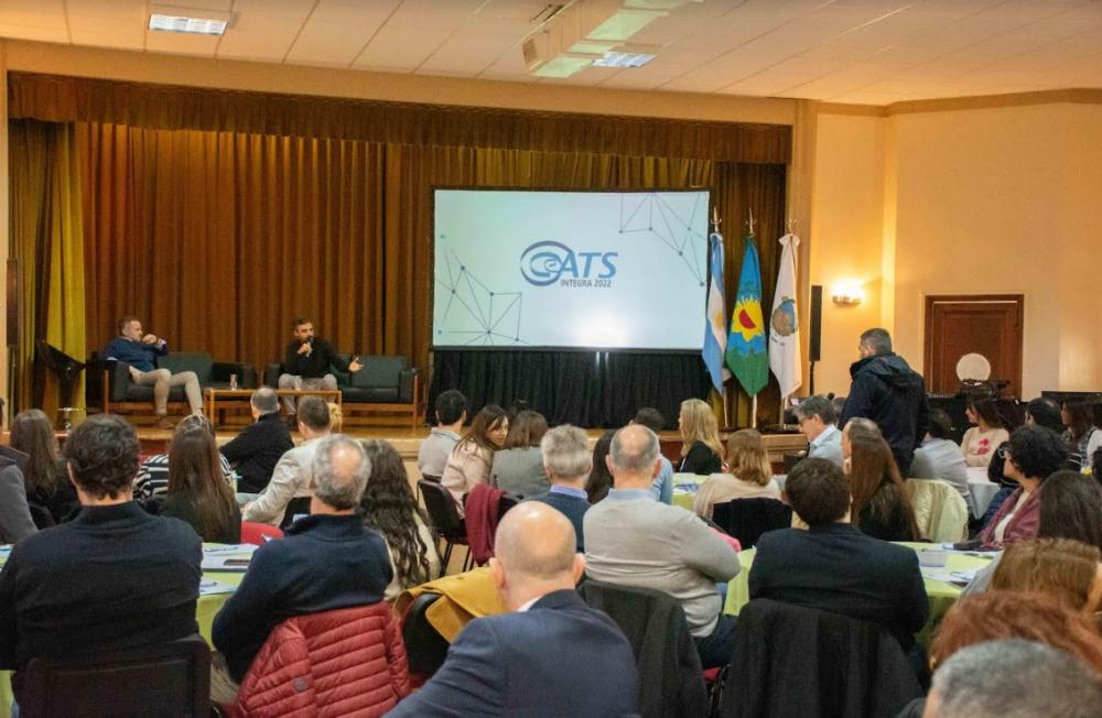 Girard: “Para construir una sociedad menos desigual, tenemos que empezar por reducir la evasión de los ricos”