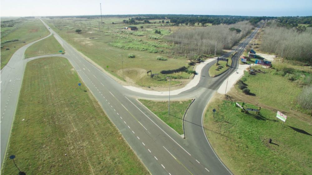 Mar de las Pampas y Mar Azul ya tienen sus accesos con pavimento articulado