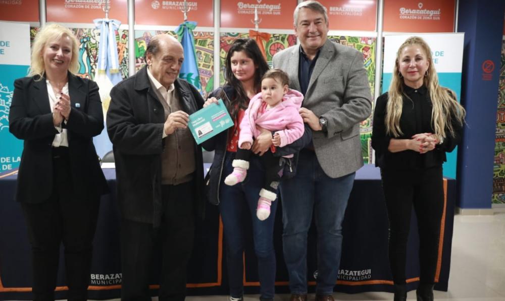 Transporte realizó una segunda entrega de Pases Libres Multimodales