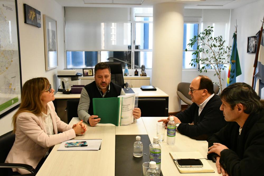 Salomón gestionó ante el Ministerio de Infraestructura