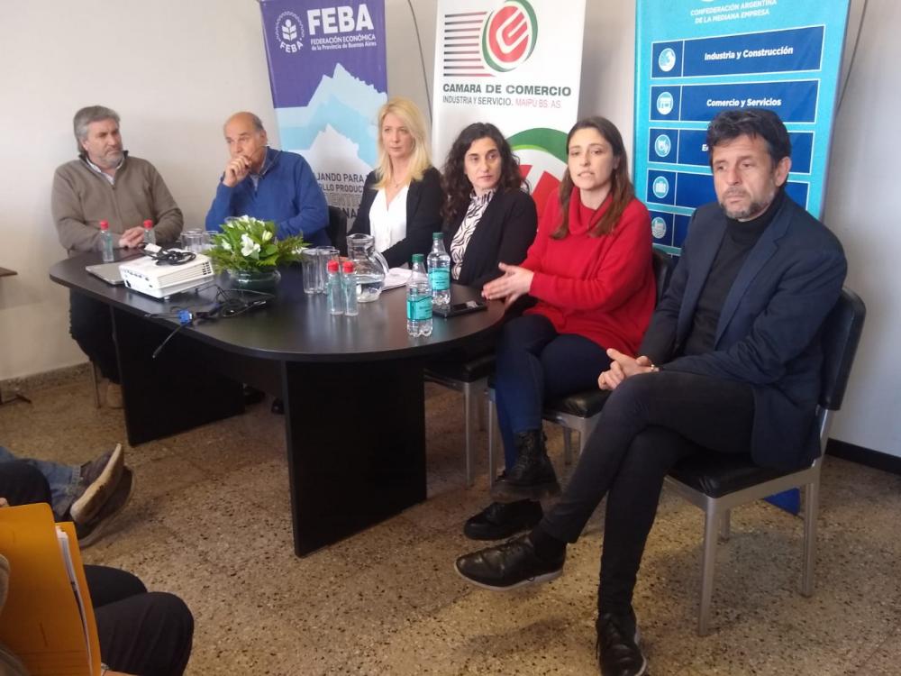 Costa se reunió con empresarios pymes de Maipú