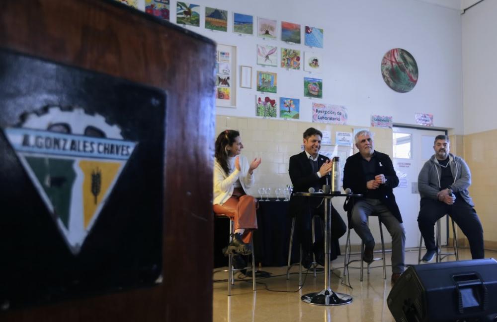 Kicillof encabezó el acto de recategorización del Hospital Municipal de Gonzales Chaves