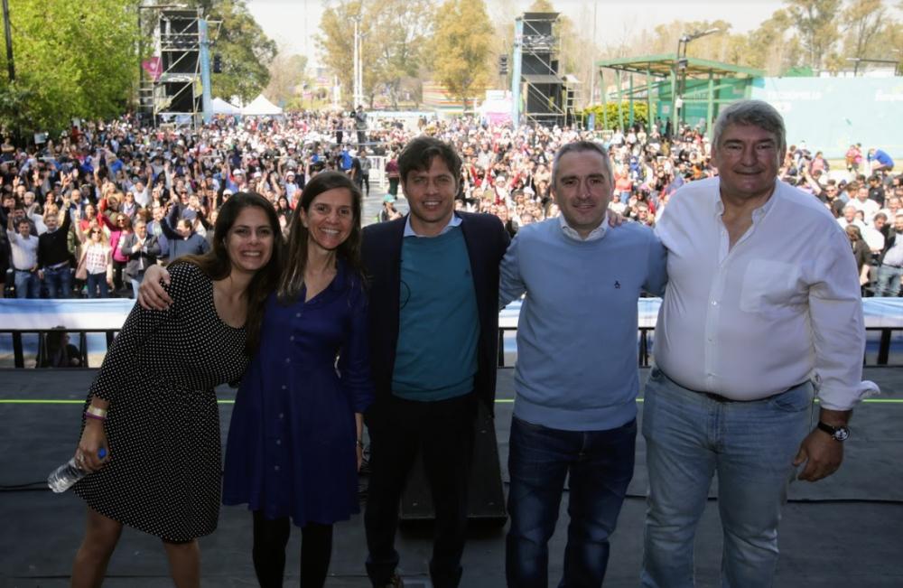 Kicillof anunció la extensión del boleto estudiantil para universidades del interior