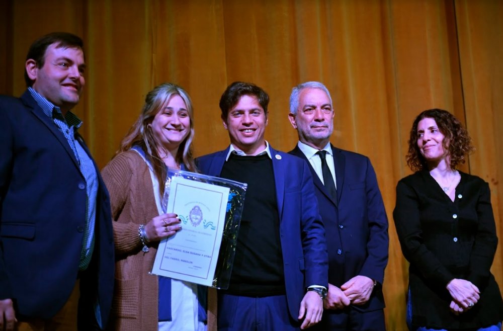 Se entregaron 162 títulos de propiedad gratuitos en Rojas