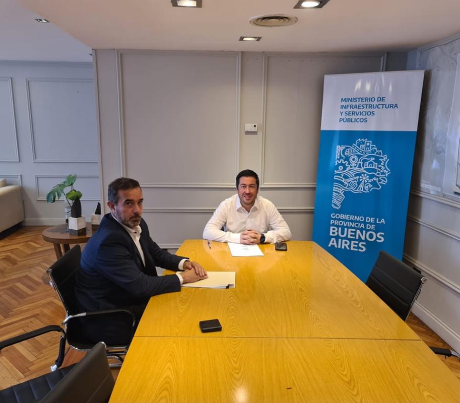 Facundo Castelli realiza gestiones en La Plata