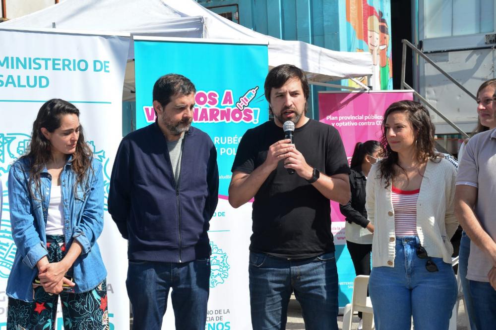 Kreplak lanzó la campaña de dosis extra de sarampión, rubéola, paperas y poliomielitis