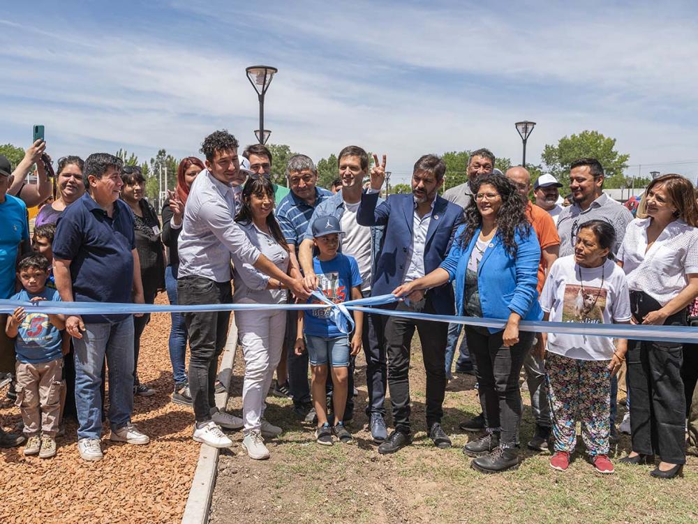 Barrios, Bianco y Mantegazza encabezaron la apertura de la plaza Amarilla de San José
