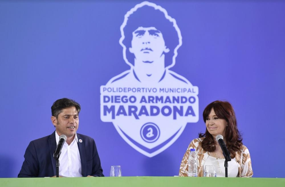 Kicillof acompañó a Cristina Kirchner en la inauguración de un polideportivo