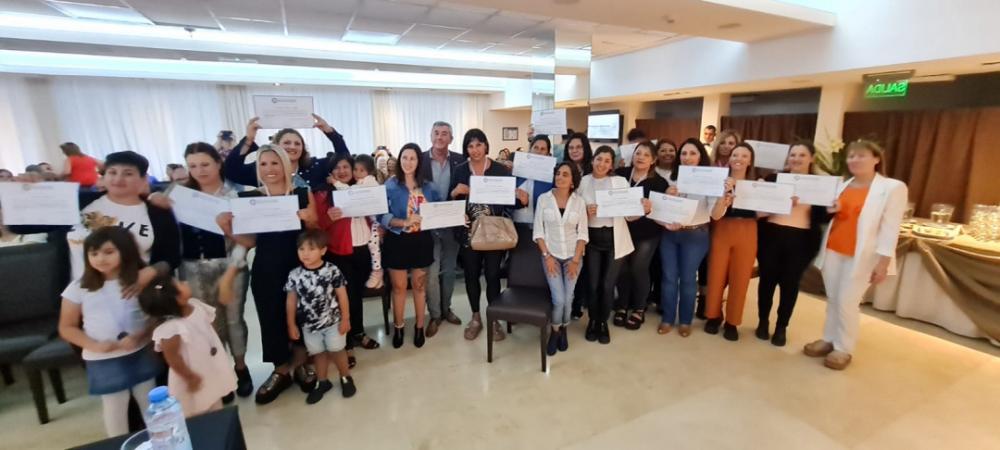 Egresados 2022 del Curso de Formación Profesional “Especialización de Enfermería en Cuidados Críticos”