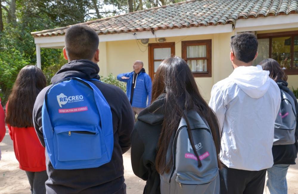110 mil estudiantes bonaerenses tuvieron su Viaje de Fin de Curso en la Provincia