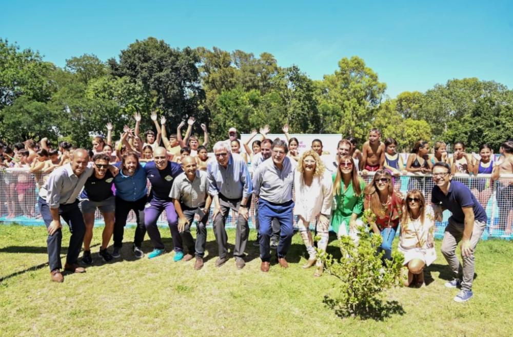 Alberto Sileoni recorrió una sede del programa “Escuelas Abiertas en Verano”
