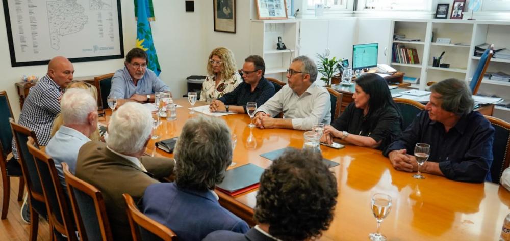 Tope a suba de cuotas: Educación firmó un acta acuerdo con representantes de escuelas privadas bonaerenses