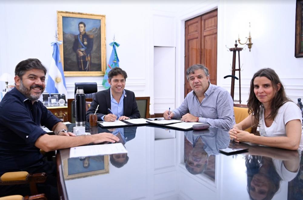 Kicillof suscribió un convenio de cooperación con autoridades de la Facultad de Ciencias Exactas y Naturales de la UBA