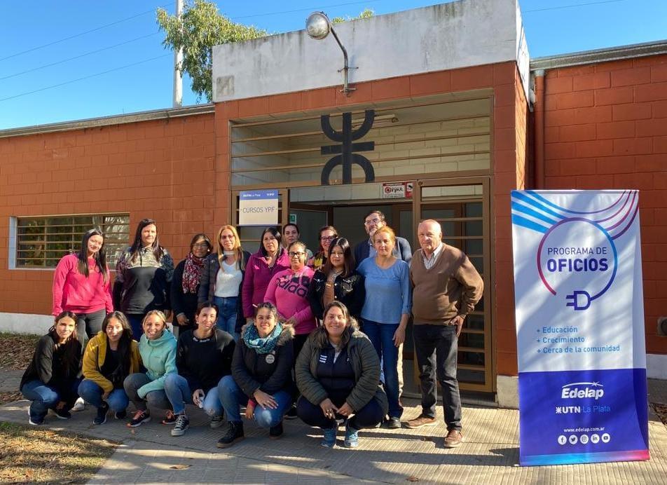 EDELAP dio inicio a la segunda edición exclusiva para mujeres de su Programa Oficios