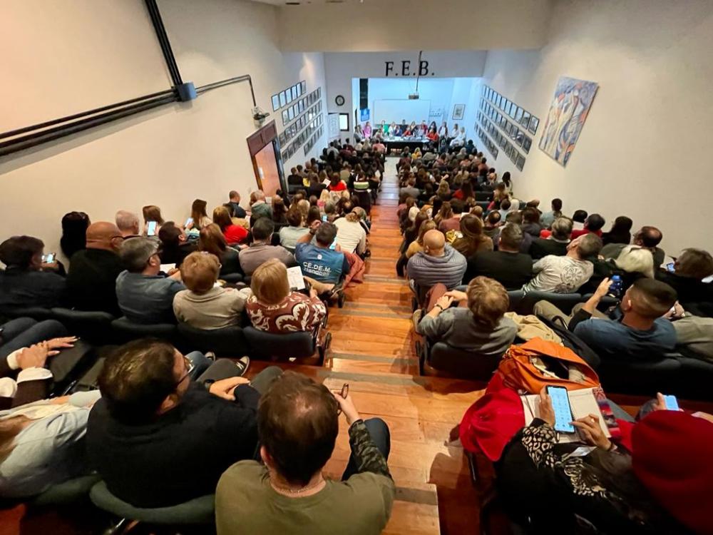 Docentes aceptaron la propuesta salarial del gobierno