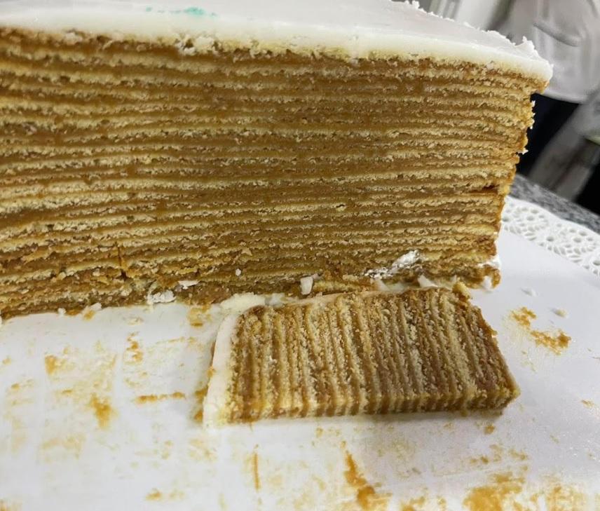La torta argentina: ícono de la repostería patria y bonaerense