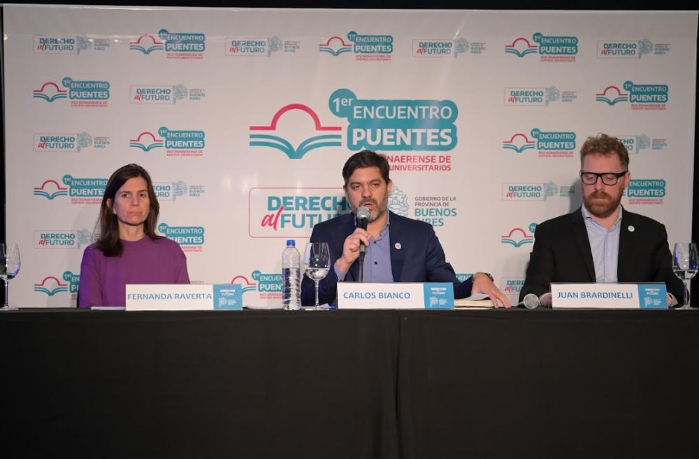 Bianco: "Vamos a impulsar la creación de tres universidades provinciales"