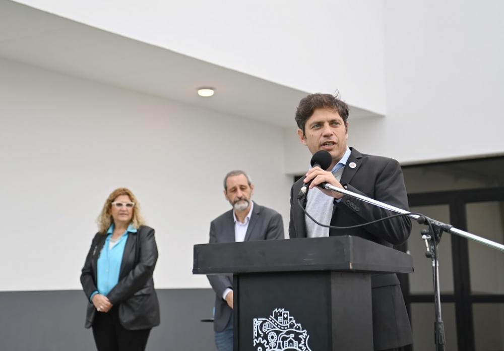Kicillof y Torres inauguraron los talleres de la Escuela Técnica N°1