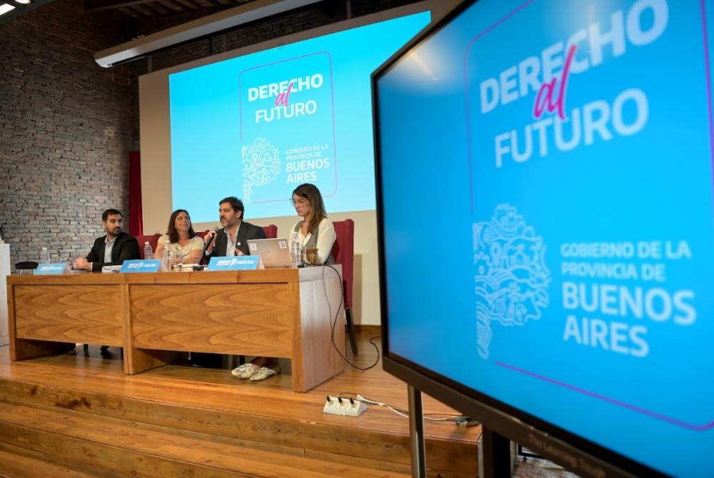 La Provincia organiza la Jornada por el Derecho a la Educación Recibidos