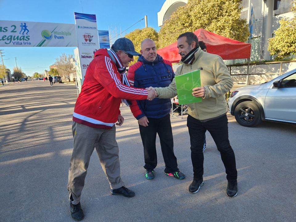 Facundo Castelli presente en 10° edición de "Las 2 Leguas" en Villa Iris