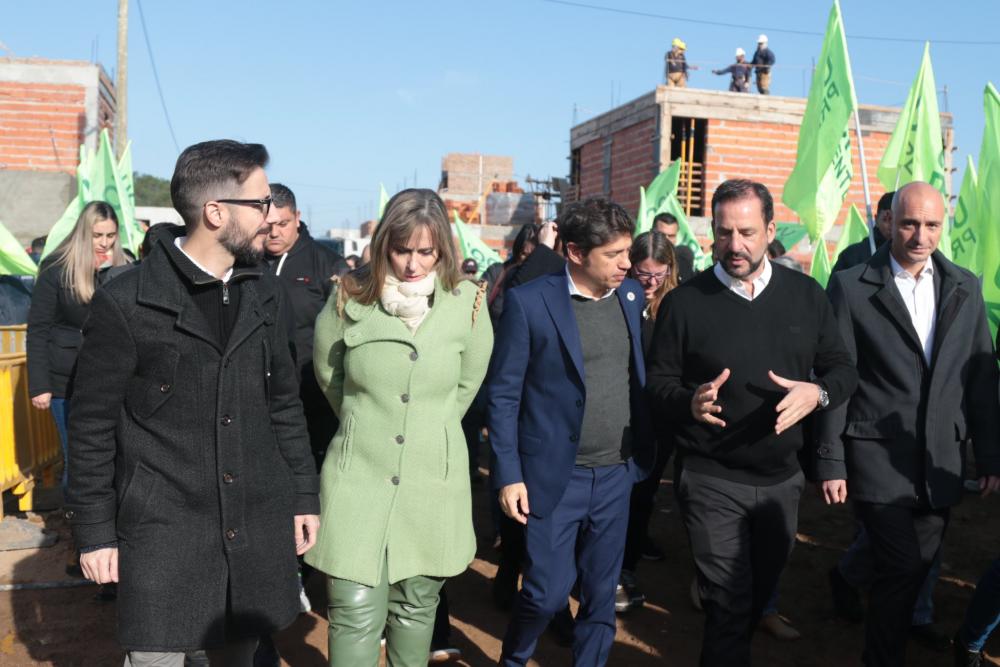 Kicillof y Sujarchuk recorrieron los avances de obras de infraestructura