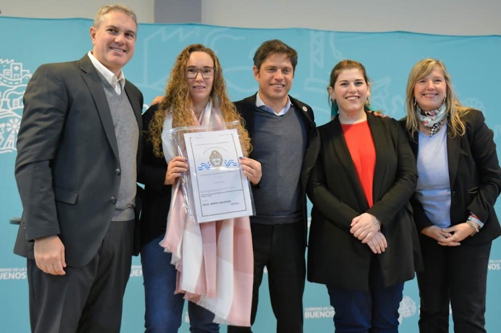 Kicillof entregó 127 títulos de propiedad gratuitos en Chacabuco