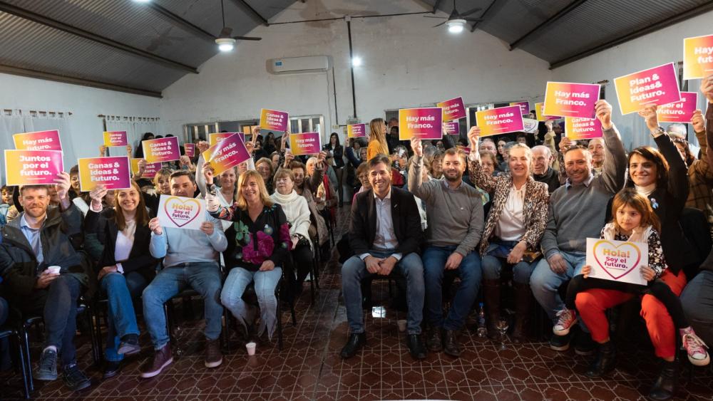 Flexas presentó su proyecto "Más Futuro"