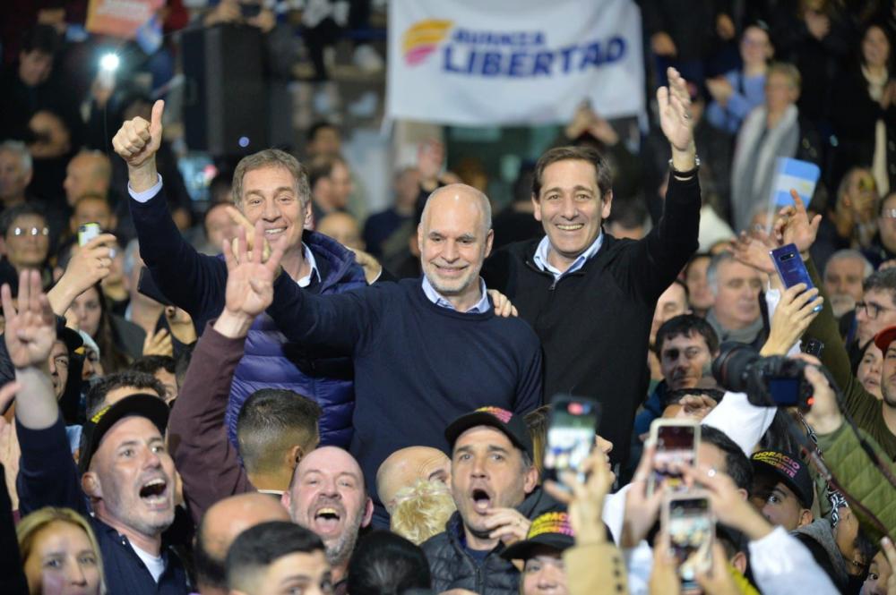 Larreta con Santilli y Garro en La Plata: “Vamos a mejorar la seguridad y la calidad de la educación pública para el futuro de nuestros hijos”